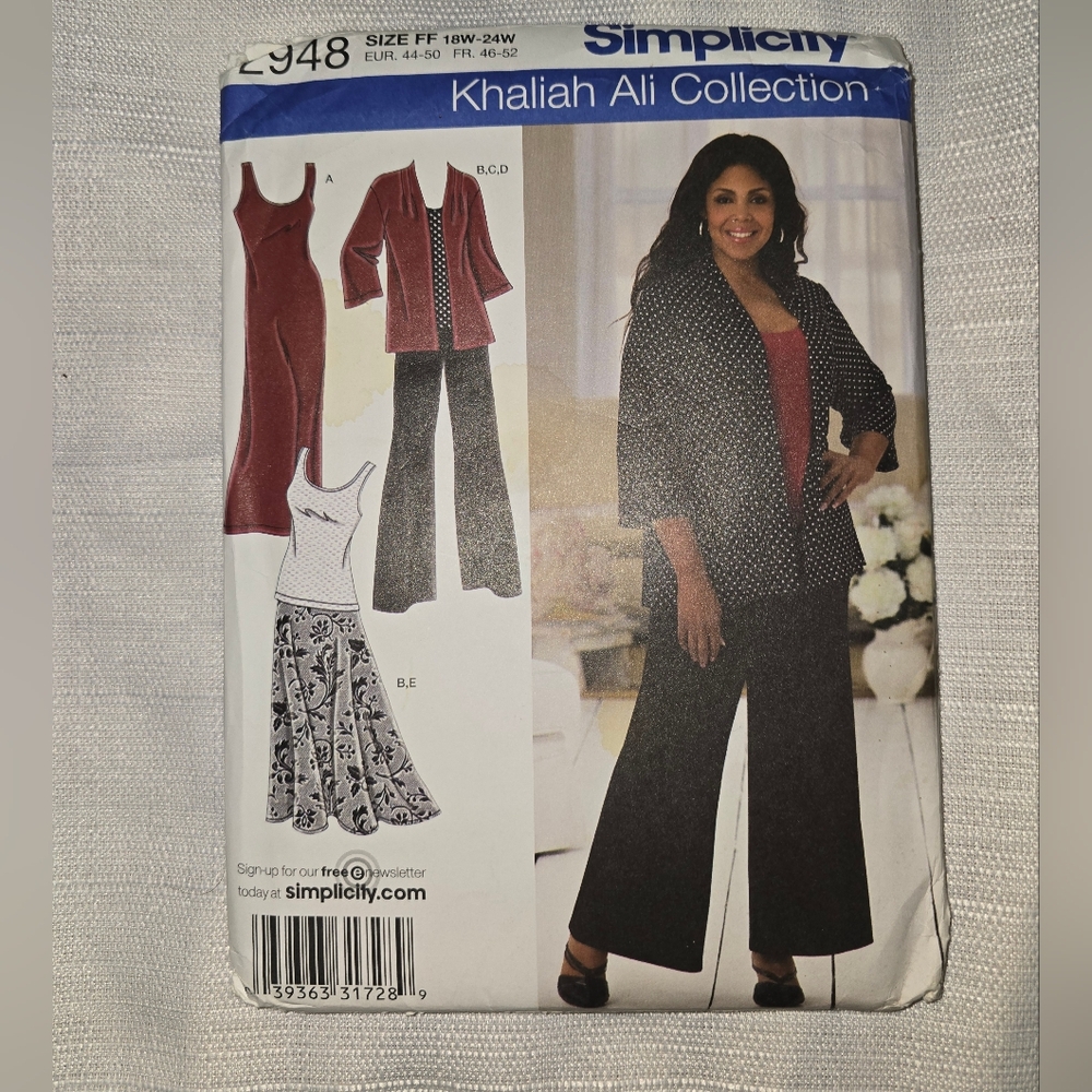 Simplicity Khaliah Ali Collection 2948FF Pattern Size 20W-28W Plus Size UNCUT